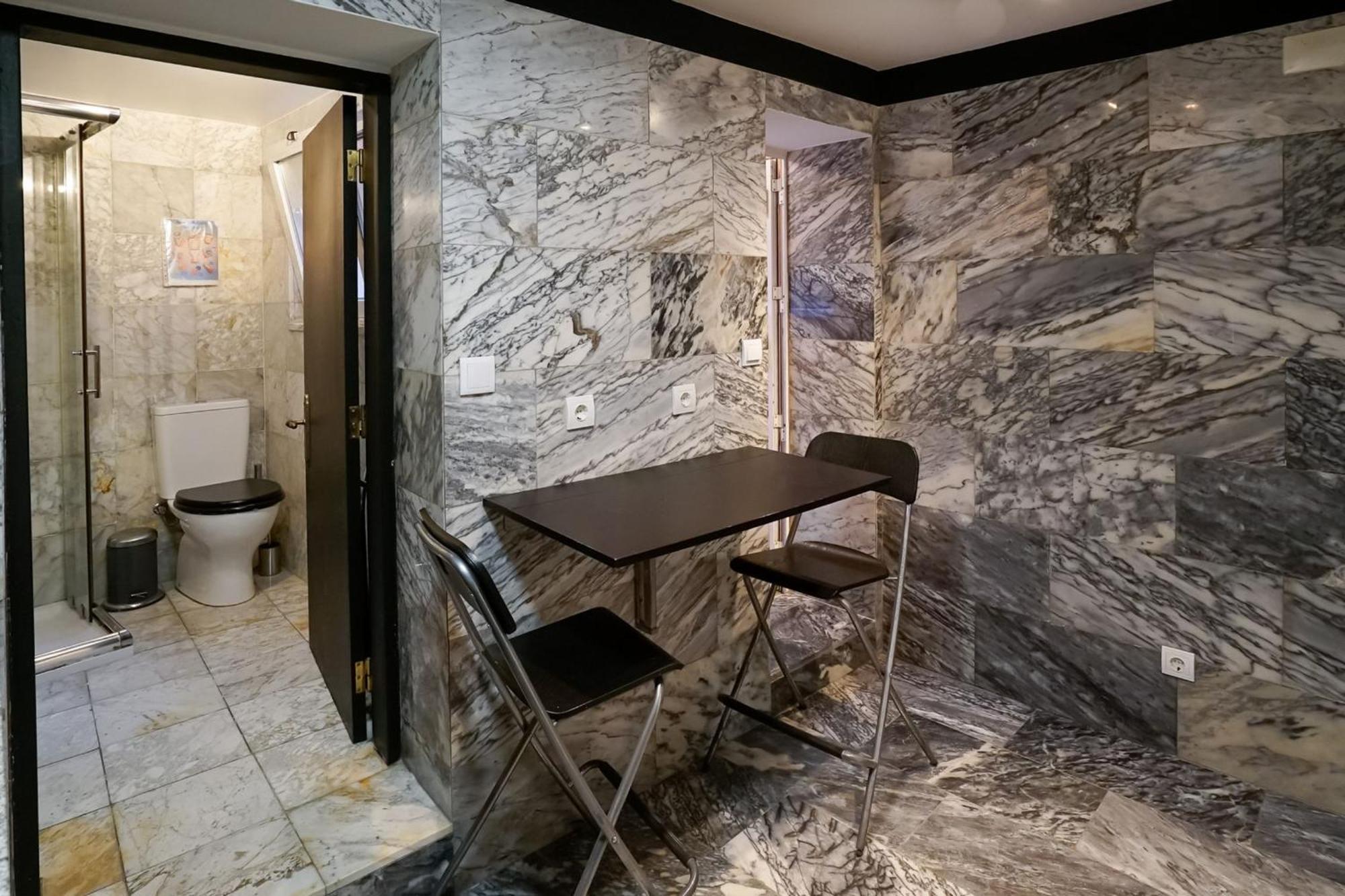 Cosmopolitan Chiado Apartment By Lovelystay 리스본 외부 사진